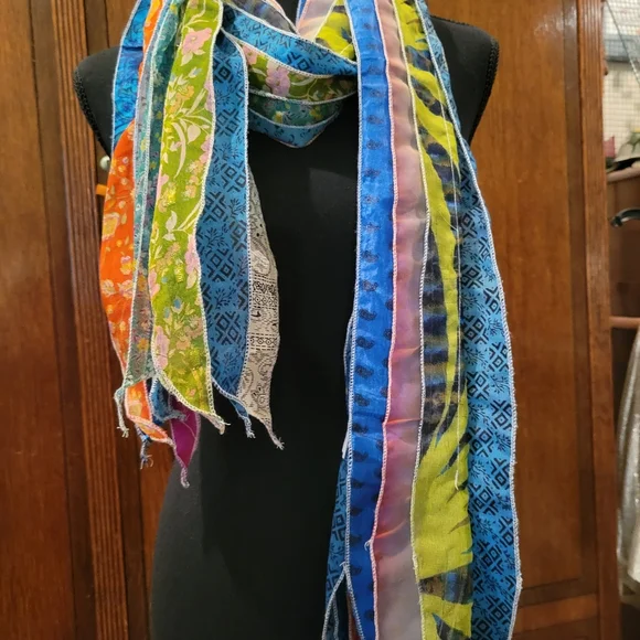 Beautiful Multicolor Indian Scarf - Picture 2 of 6